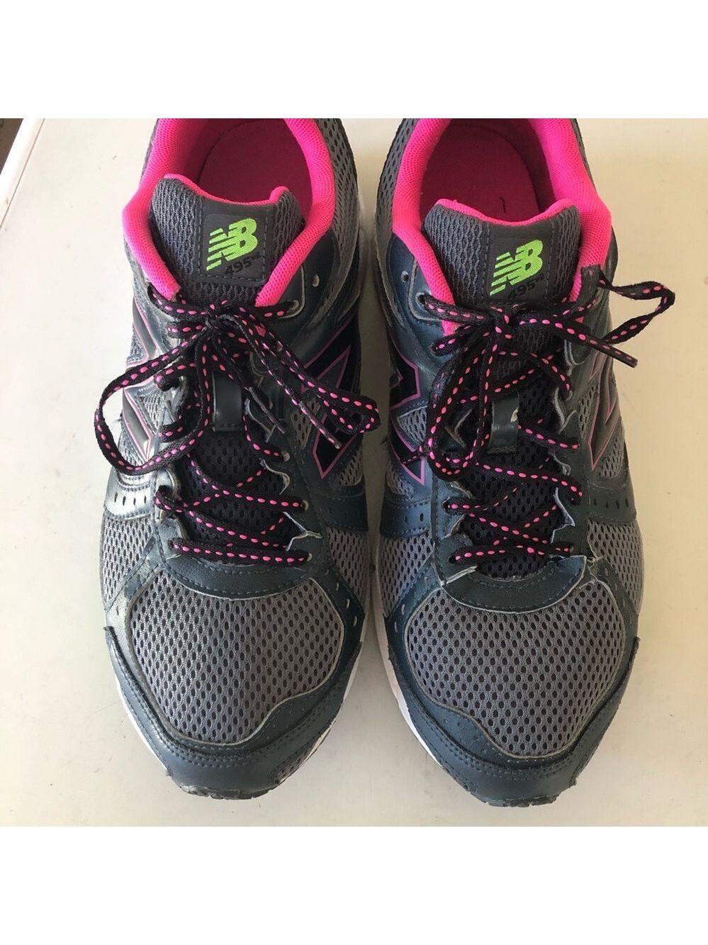 Size 12 New Balance Women's Gray & Pink Athletic Running Sneakers 495 V2 Low Top